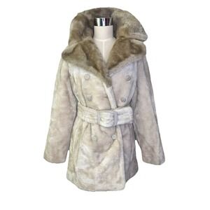 VTG‎ Betty Rose ILGWU Union Made Beige Faux Fur Belted Coat Women's